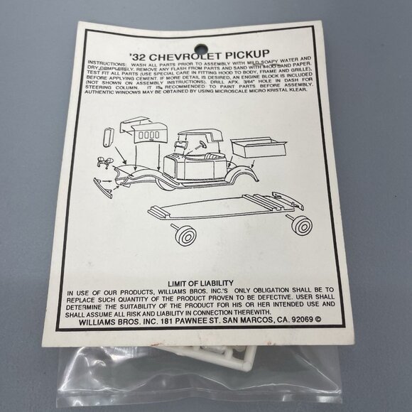 Vintage William Brothers 1932 Chevrolet Pickup Truck Model Car Kit HO Scale - Picture 2 of 4